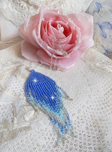 Soft Blue Dreams anheng laget med himmelbl&aring;, safir, s&oslash;lv kvalitet seed perler med 925/1000 sterling s&oslash;lv tilbeh&oslash;r