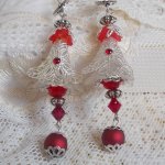 BO Tendre Rouge med Swarovski-krystaller, runde fasetterte perler og 925/1000 sølv ørekroker