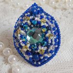 Blue Palace-ring, et autentisk design med blå frøperler og Swarovski-krystaller.