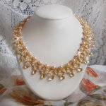 Charmeuse Champagne halskjede med Swarovski-krystaller og fasetterte glassdråper
