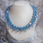 Lys Azur halskjede med Swarovski krystallperler og glass dråper