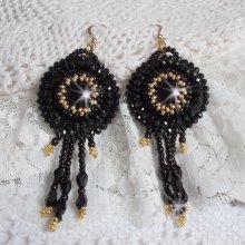 BO Cléopâtra avec 2 onyx noir  et perles nacrées