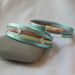 Mansjettarmbånd i skinn med Ginkgo-design som kan personaliseres 