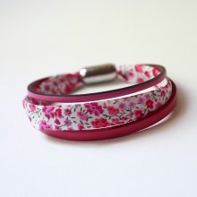 Trio-armbånd i skinn og rosa libertyblomster for kvinner 