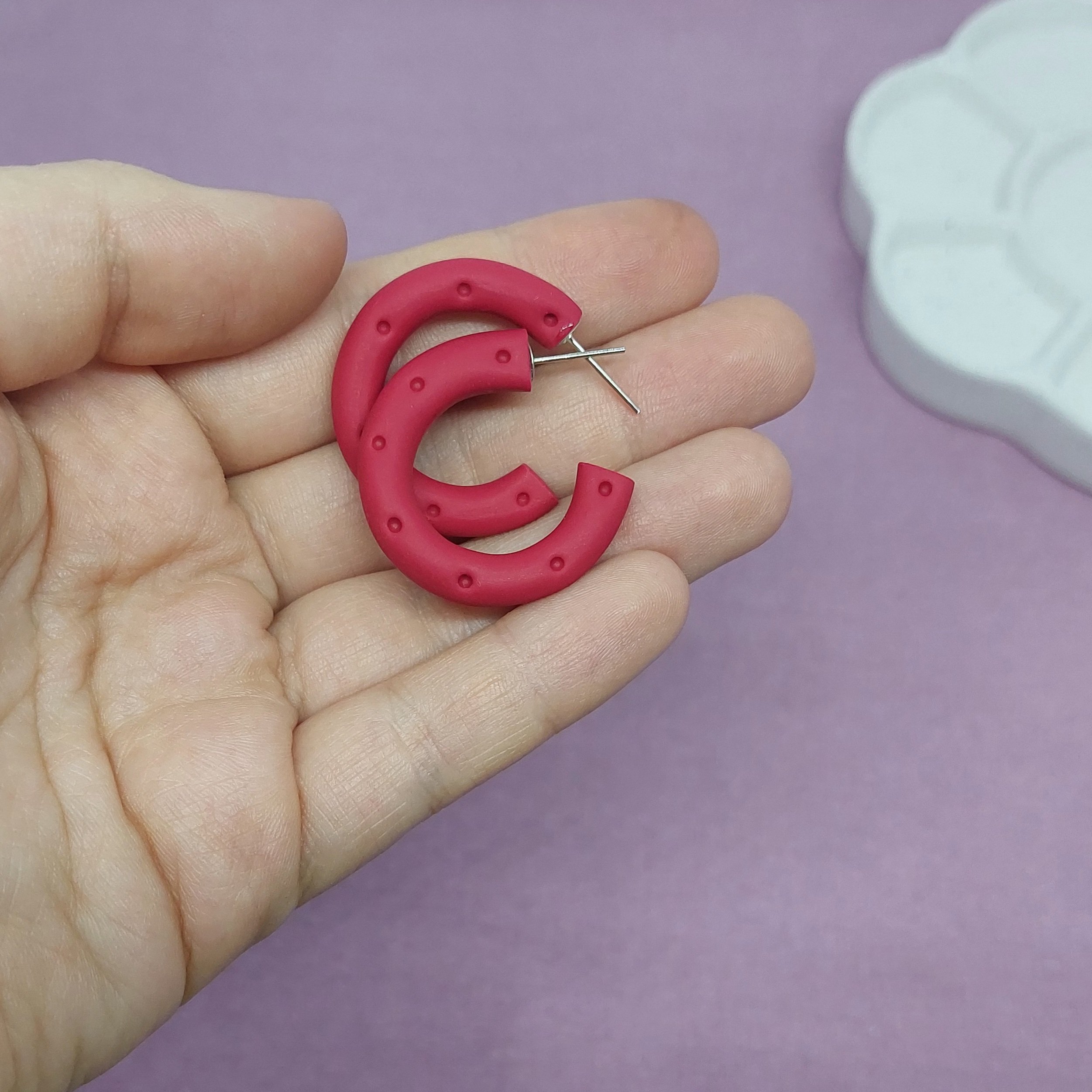 Cr&eacute;oles rouge effet fer &agrave; cheval