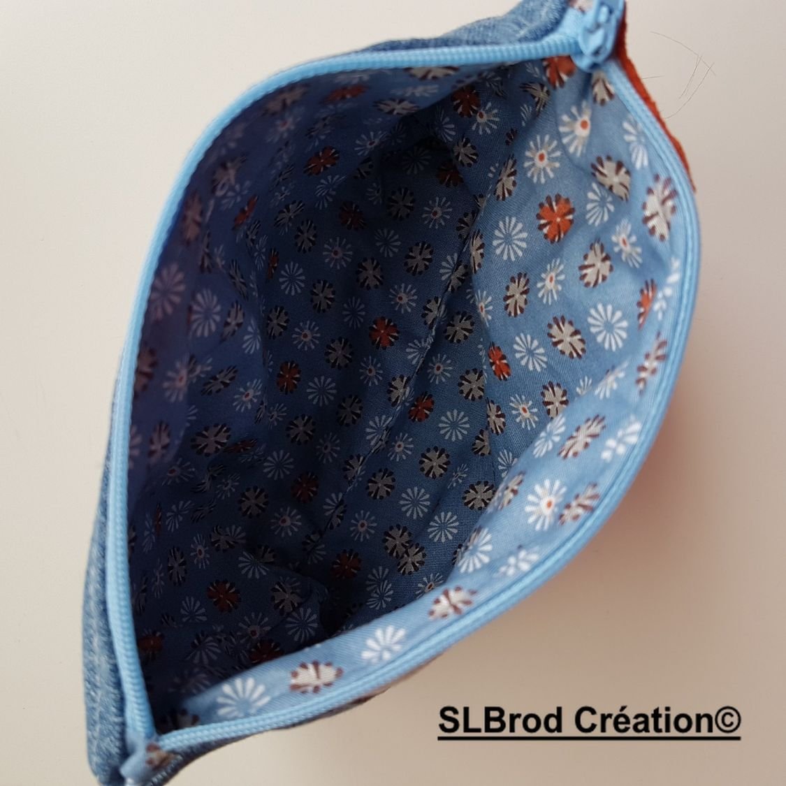 Brodert blyantveske med blomst for kvinner