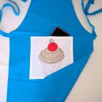 Brodert barnas forkle cup cake